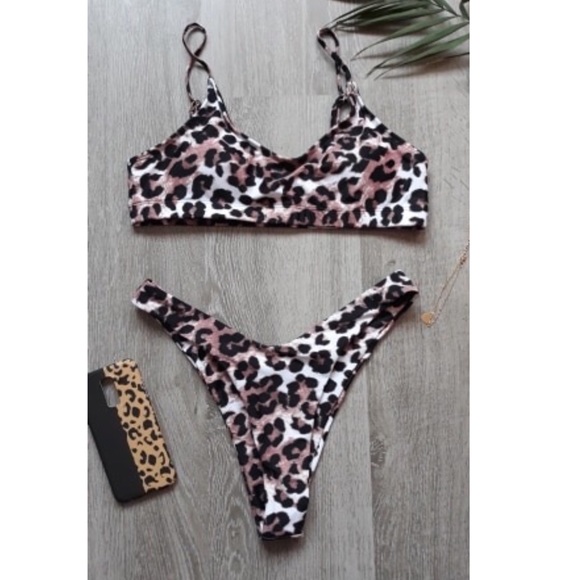 Leopard print High Waist 2 Piece Bikini - Picture 4 of 5